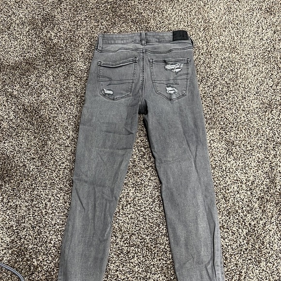 American eagle ripped skinny jeans - Picture 3 of 6